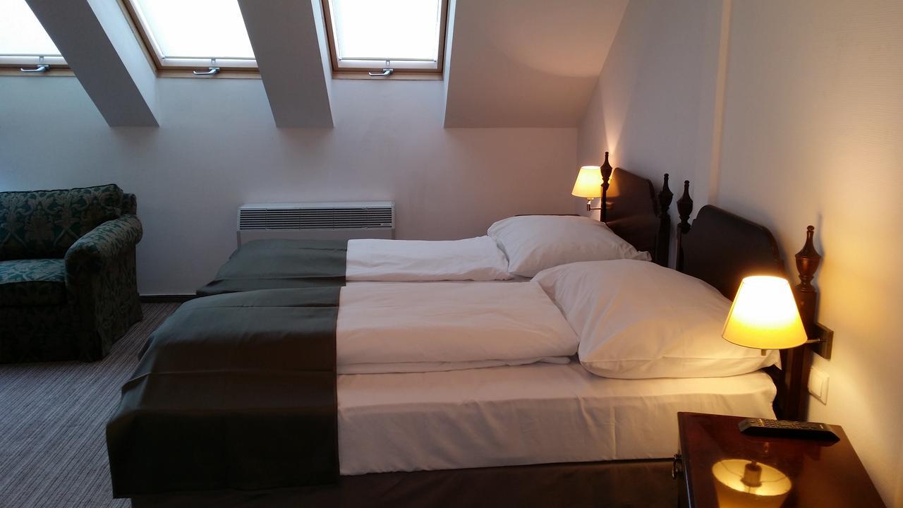 Opera Loft Rooms And Apartments Budapesta Exterior foto