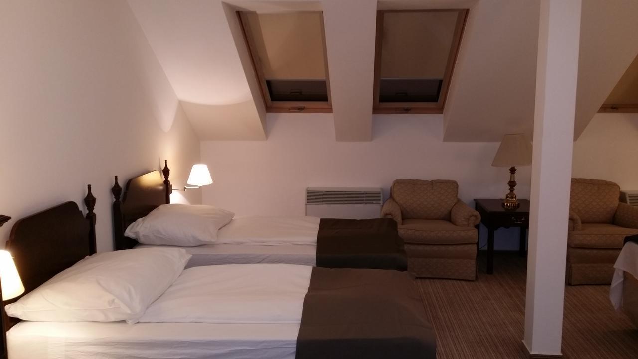 Opera Loft Rooms And Apartments Budapesta Exterior foto