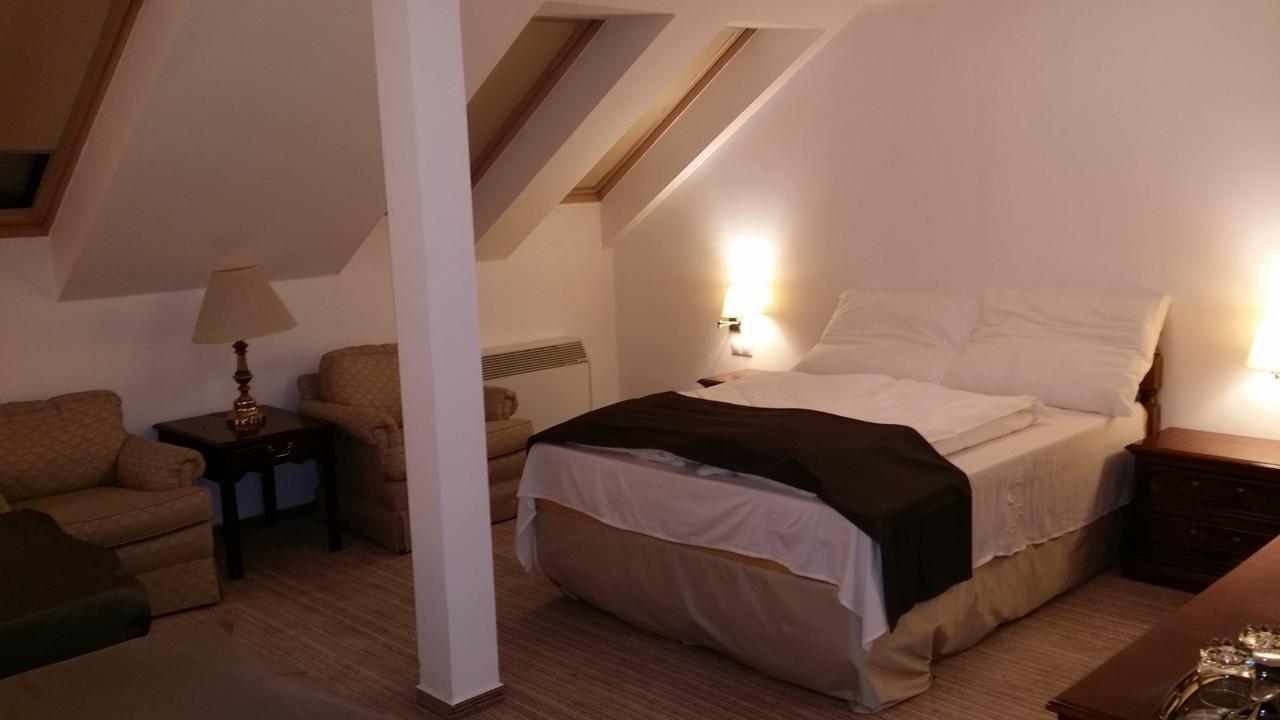 Opera Loft Rooms And Apartments Budapesta Exterior foto