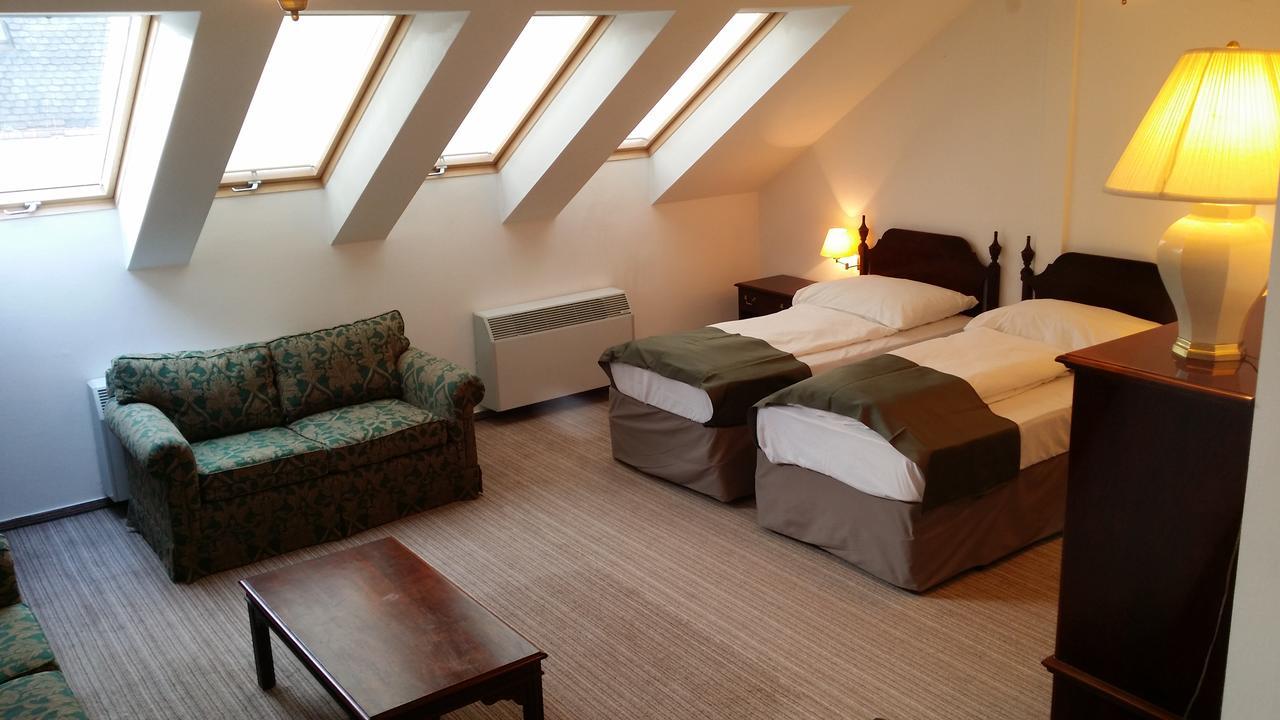 Opera Loft Rooms And Apartments Budapesta Exterior foto