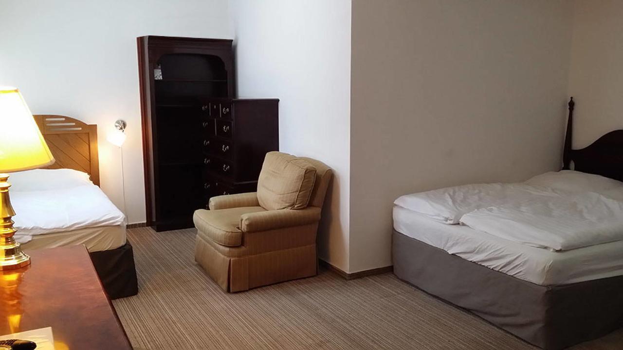 Opera Loft Rooms And Apartments Budapesta Exterior foto