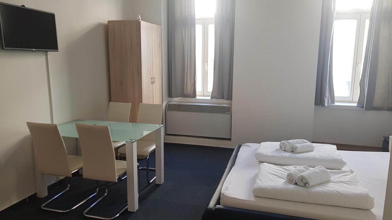 Opera Loft Rooms And Apartments Budapesta Exterior foto